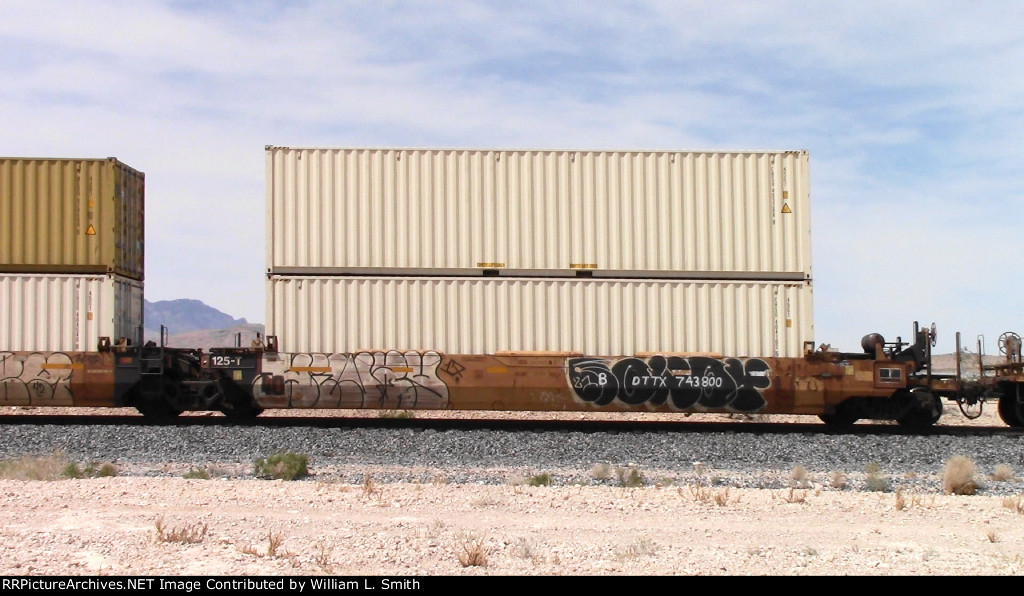 EB Manifest Frt @ Erie NV W-Pshrs -51